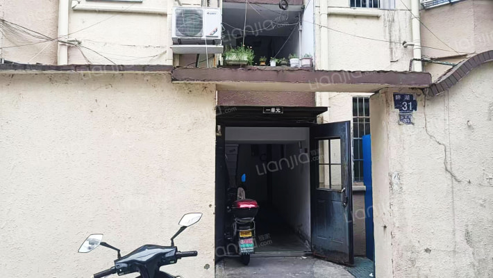 联建房小区外景图