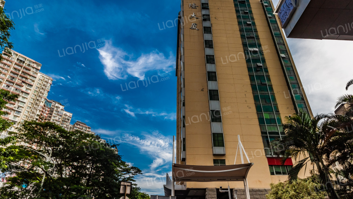 鸿隆大厦外景图