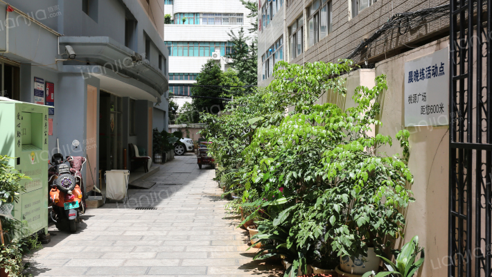 汇通公寓外景图