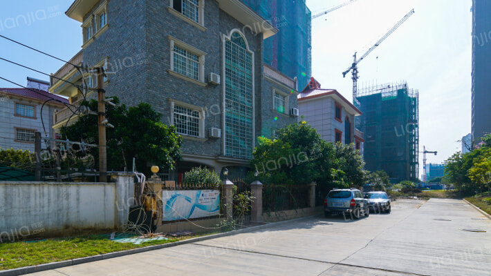 鸿潮·宝来华府别墅外景图