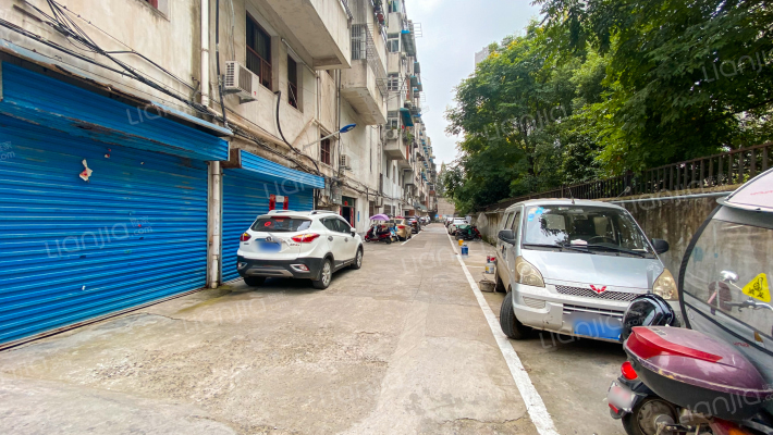 面粉厂联建楼外景图