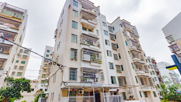 水产花园外景图