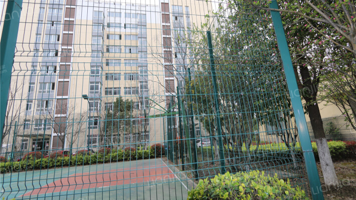 汤联公寓外景图