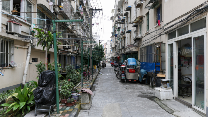 控江路1200弄外景图