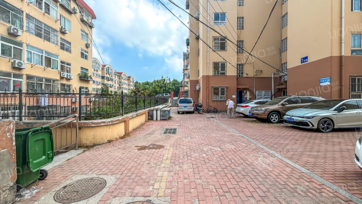 开平路7号小区外景图