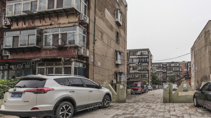 机场路南里外景图