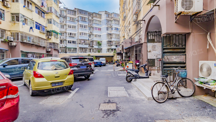 伍佰村5号外景图