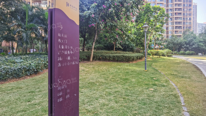 卓弘高尔夫雅苑外景图