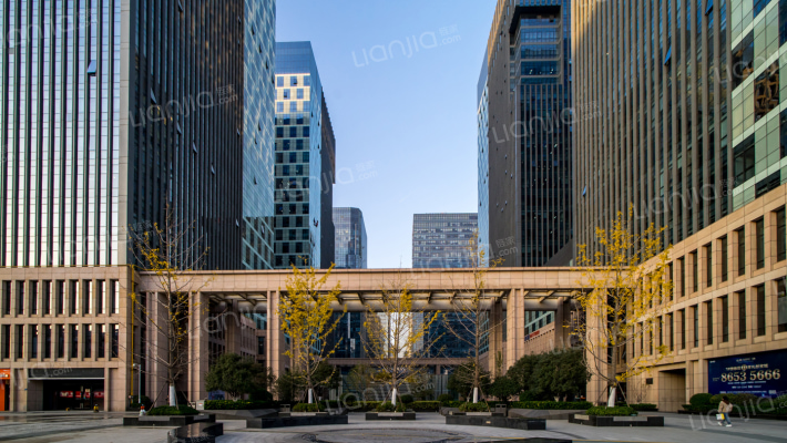 世正商·建正东方中心外景图