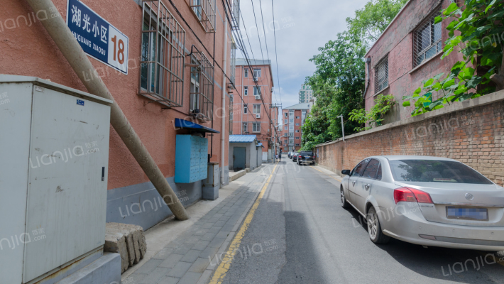 湖光小区外景图