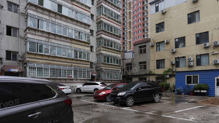 智杰小院外景图