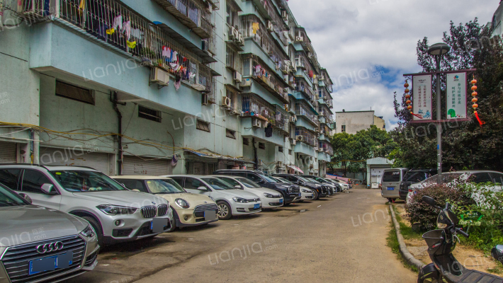 百丈东路878弄外景图