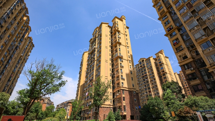 力高国际城五期外景图