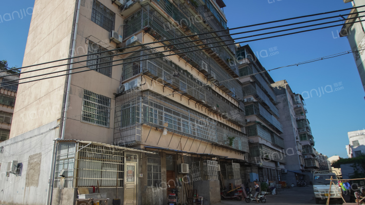 阳光花园南区外景图