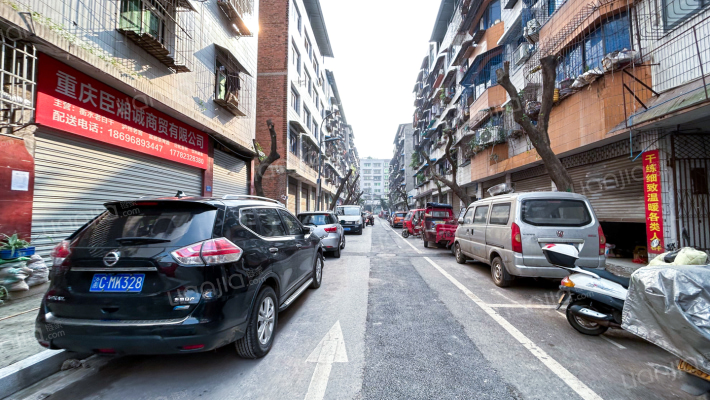 皮鞋城南一街18号外景图