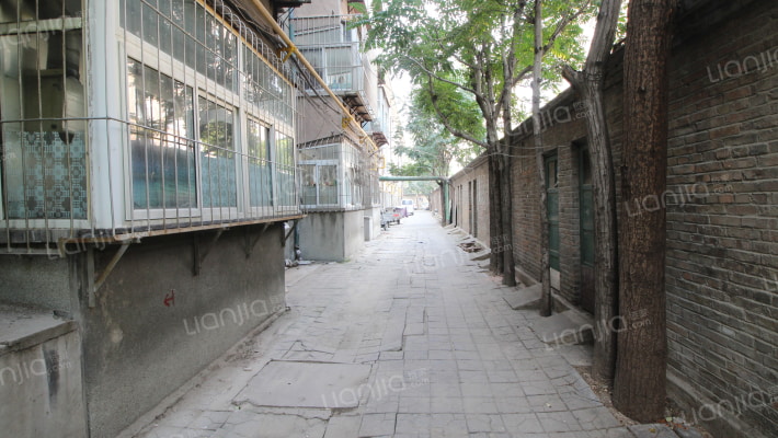 劳动局第一技校宿舍外景图