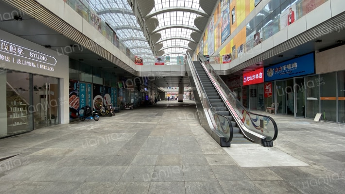 京扬广场外景图