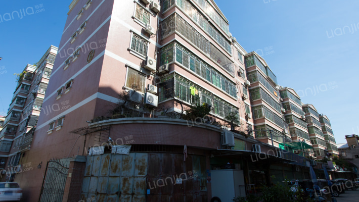 印发花园外景图