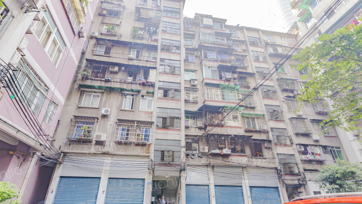 仓边路35号大院外景图