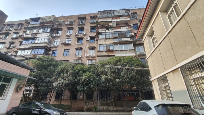 湖北省总工会南区外景图