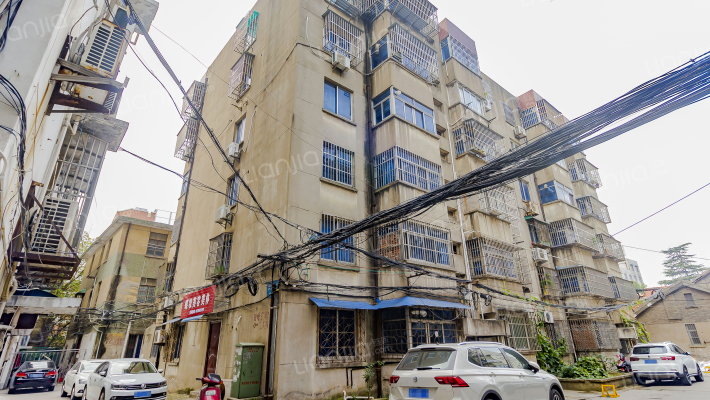 健康路外景图