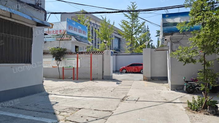 运东派出所宿舍楼外景图