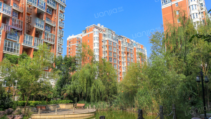 壹品蓝湾景苑外景图