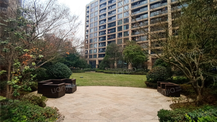 田园牧歌风禾苑外景图