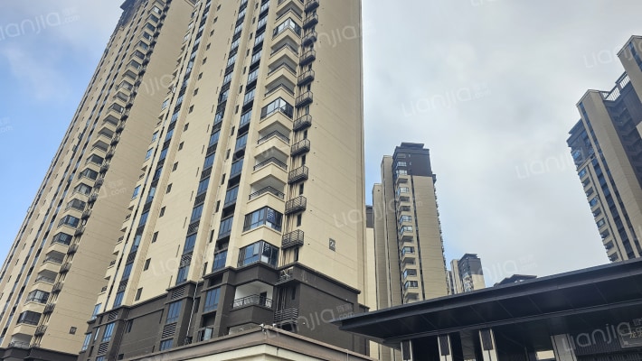 春江天境花园外景图