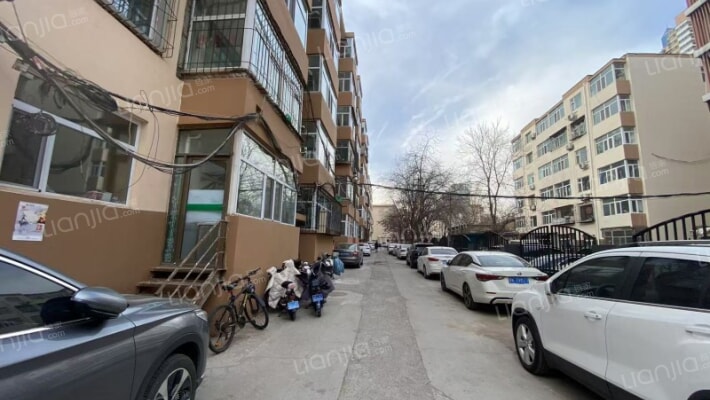 四建宿舍外景图