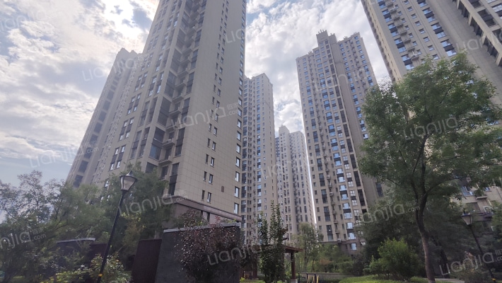 荣盛观邸东区外景图