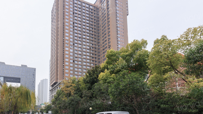 格林融熙国际外景图