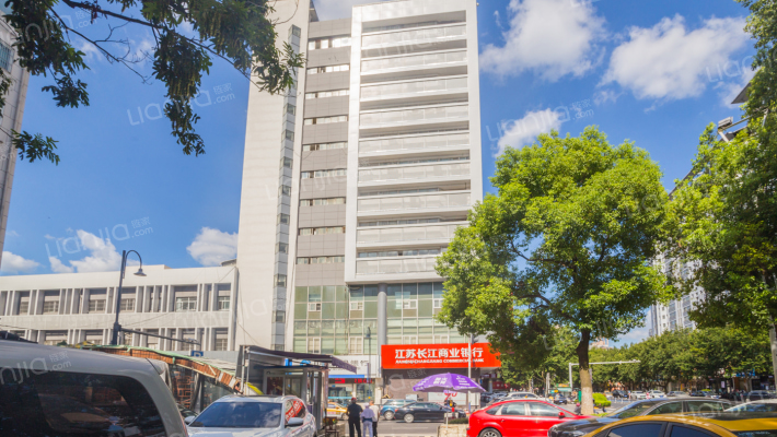 和平大厦外景图