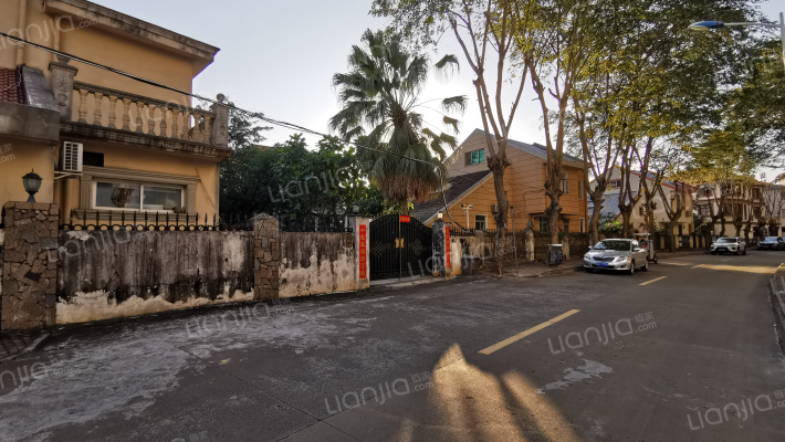 福海别墅外景图