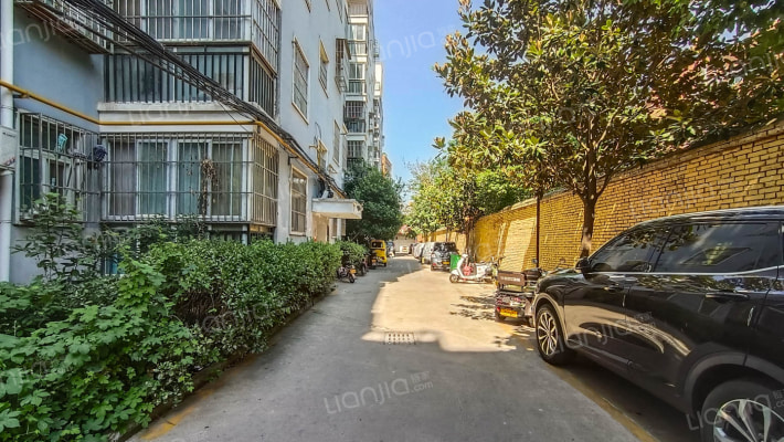 天中第五大道外景图