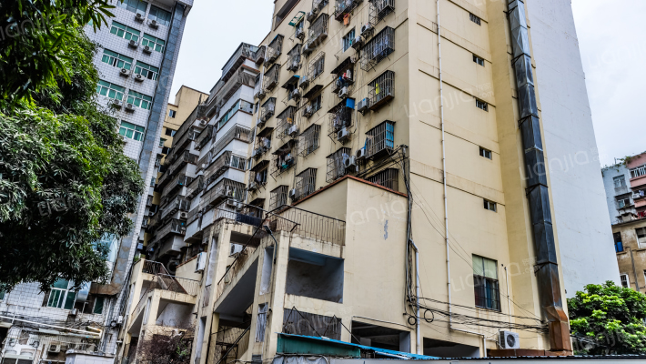 崇左市经委南宁生活区外景图