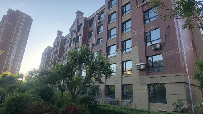 金沙岭峯外景图