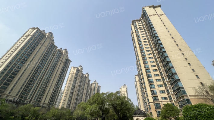 恒大城外景图