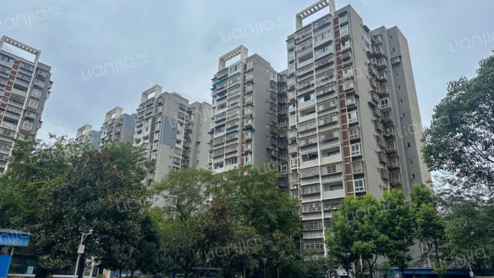 怡城北居外景图