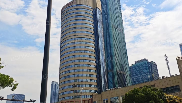 金狮大厦外景图