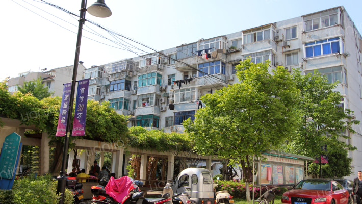 里河一村外景图