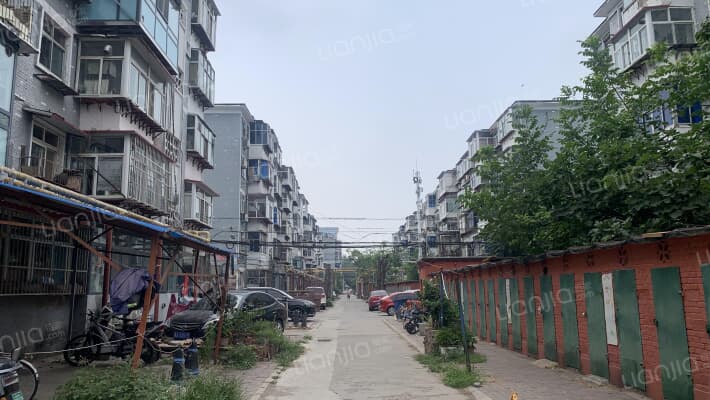 铁路16宿舍外景图