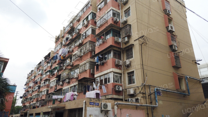 康美里小区外景图