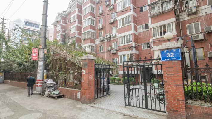 金狮公寓外景图