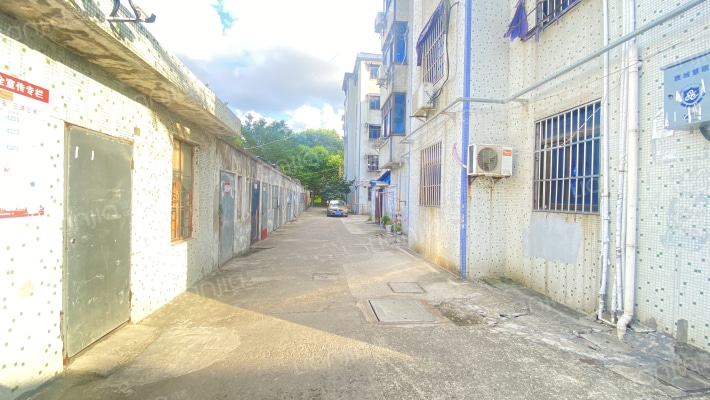 鹤搪新村外景图