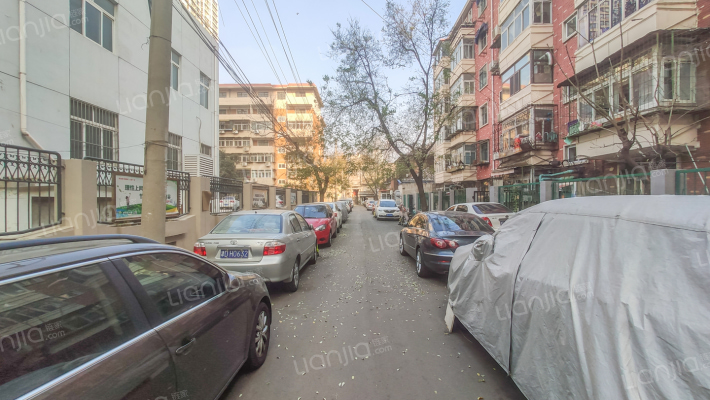 长安西里外景图