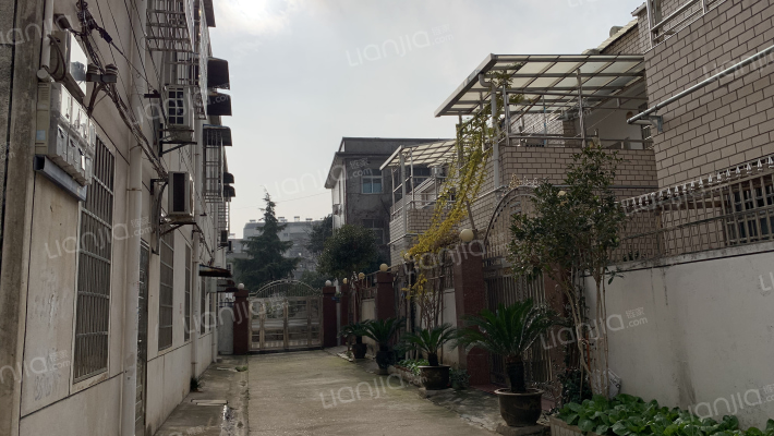 福兴小区外景图