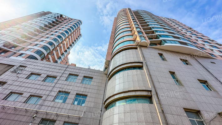 海川小区外景图