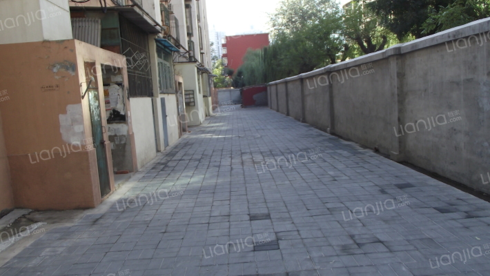 高家园五区外景图