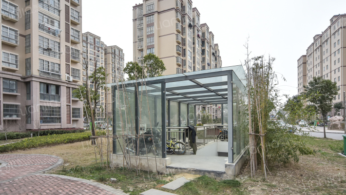 绿洲豪庭外景图